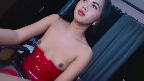 UrSweetBbGirl online show from May 20, 6:25 pm