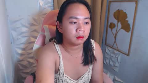 Snapshot of ursweetkittyxxx chatting on September 29, 12:32 pm KITTY online show from September 29, 12:32 pm