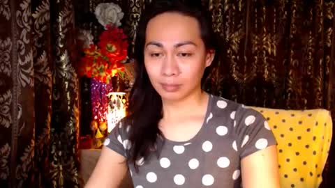 Snapshot of urtimelessbeauty chatting on January 27, 9:22 pm Merca online show from January 27, 9:22 pm