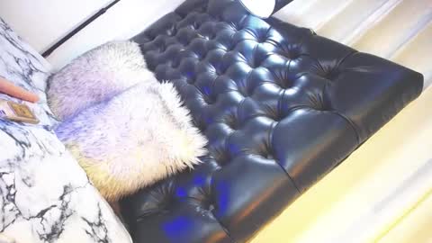 Snapshot of urtrans_princess chatting on March 9, 1:48 pm Maria Im looking for a local and socal fucking guy online show from March 9, 1:48 pm