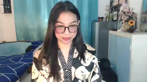 Ashley Kate Mateo Gray online show from June 26, 9:14 am