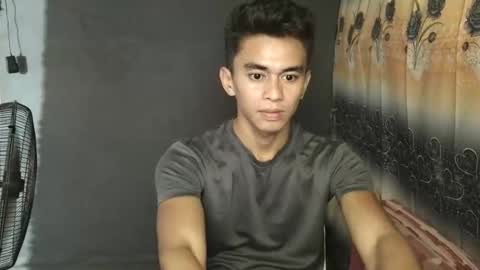 Snapshot of urwild_fuckerxx chatting on March 12, 8:53 am urwild_fuckerxx online show from March 12, 8:53 am