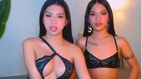 urwildest_margaret online show from April 14, 10:54 am