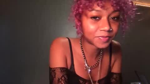 Snapshot of urwildestdream666 chatting on October 20, 10:54 pm urwildestdream666 online show from October 20, 10:54 pm