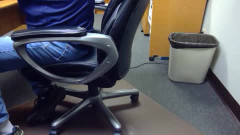 useemie online show from February 11, 11:10 pm