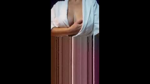 Snapshot of usernameisnottaken22 chatting on March 9, 3:16 pm mia online show from March 9, 3:16 pm