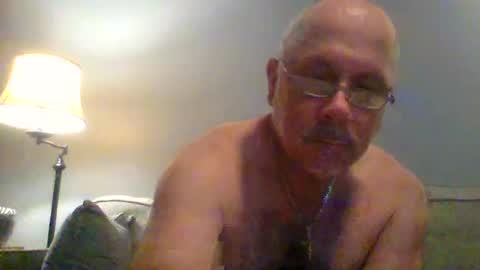 Snapshot of usonion chatting on July 12, 1:40 am Jim online show from July 12, 1:40 am