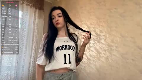 Lisi online show from February 28, 3:18 am