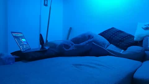 Snapshot of uzumaki239 chatting on October 28, 12:47 am Rikki Stormgren online show from October 28, 12:47 am