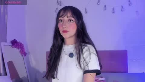 v1cky_ online show from April 4, 12:20 am