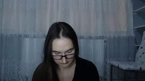 Snapshot of va_len_sea_ya chatting on February 13, 6:16 pm Valensiya online show from February 13, 6:16 pm