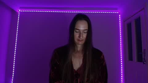 Snapshot of va_len_sea_ya chatting on October 13, 8:09 pm Valensiya online show from October 13, 8:09 pm