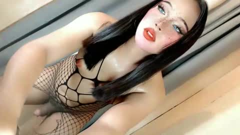 JESS - DONT FORGET TO FOLLOW ME AND GIVE ME THUMBS UP online show from September 10, 2:11 am