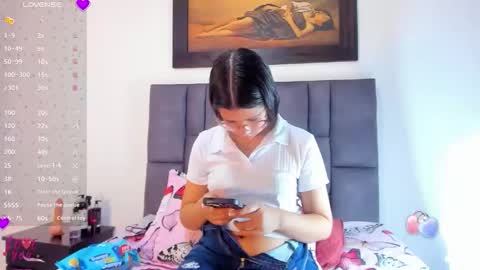 Vahiolet smith online show from March 5, 3:13 am