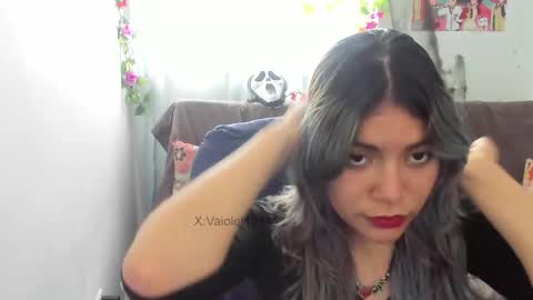 Vaiolet1314 online show from March 20, 8:35 pm