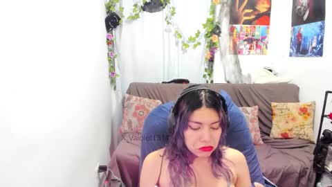 Vaiolet1314 online show from March 28, 3:28 am