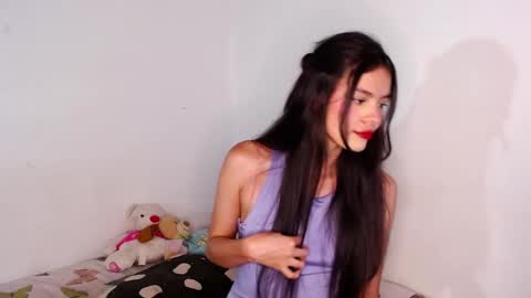 Snapshot of val3n_deep chatting on November 19, 12:43 am val3n deep online show from November 19, 12:43 am