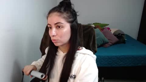 valentina online show from December 20, 3:13 am