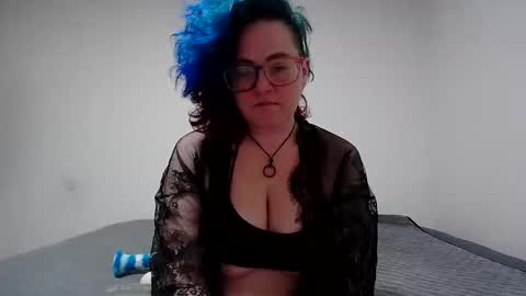 Snapshot of valarieak chatting on March 26, 6:19 am valarieak online show from March 26, 6:19 am