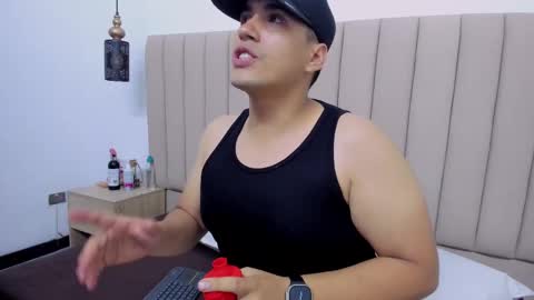 Samantha y Matt online show from September 26, 3:32 am