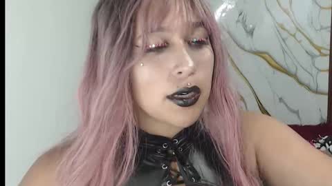 valen_ross7 online show from March 2, 6:59 pm