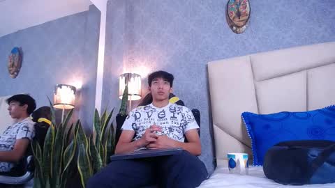 Snapshot of valenorlerot chatting on October 6, 5:27 am Valenor online show from October 6, 5:27 am