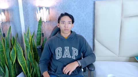 Snapshot of valenorlerot chatting on October 28, 6:06 am Valenor online show from October 28, 6:06 am