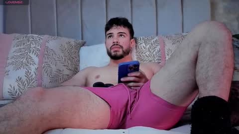 valenthinoking online show from October 15, 3:50 am