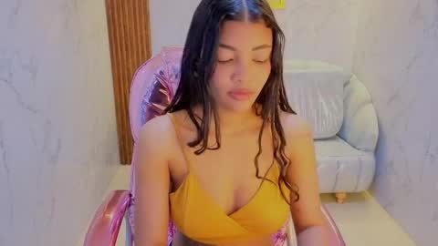 Valentina  online show from May 29, 12:36 pm