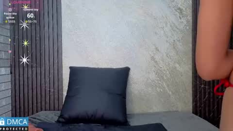 Snapshot of valentinaa_07 chatting on May 29, 7:23 pm valentinaa_07 online show from May 29, 7:23 pm