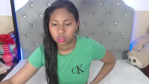 valentina vega online show from November 12, 4:02 am