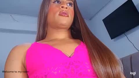 Snapshot of valentinaxxxdoll chatting on March 25, 7:20 pm VALENTINA online show from March 25, 7:20 pm