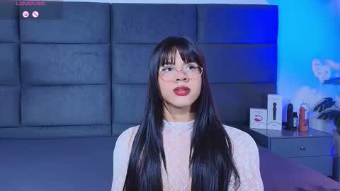 valentino moon online show from February 22, 11:58 pm