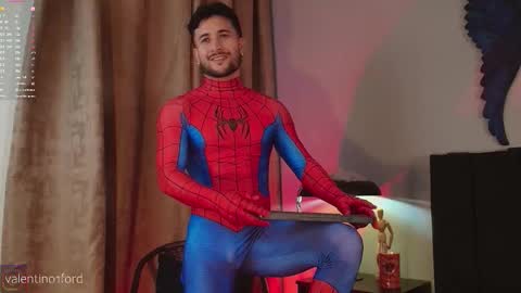 Snapshot of valentinoford chatting on October 31, 10:22 pm Valentino online show from October 31, 10:22 pm