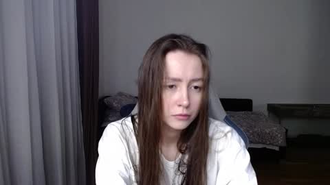 Snapshot of valents_cherry chatting on February 23, 4:57 pm Valentina online show from February 23, 4:57 pm