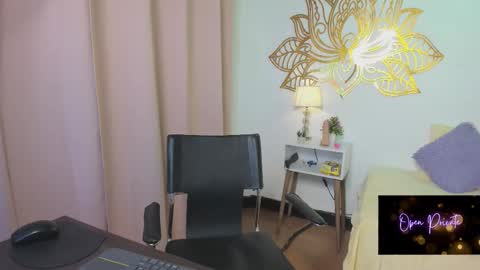 Valery And Daniel online show from November 23, 2:00 am