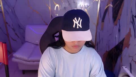 Snapshot of valeri_harpers4 chatting on October 7, 4:37 pm valeri_harpers4 online show from October 7, 4:37 pm