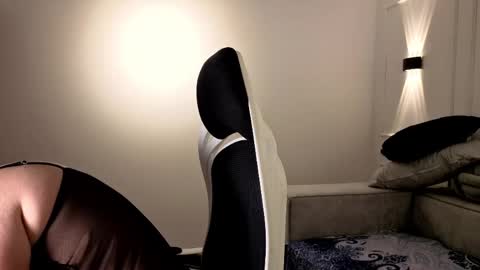 valeria_vg online show from May 23, 11:14 am
