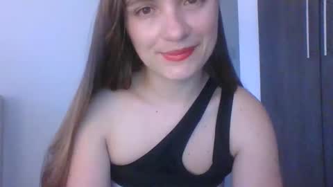 Snapshot of valeriafrannco chatting on March 9, 11:09 pm valeriafrannco online show from March 9, 11:09 pm