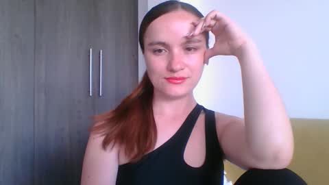 Snapshot of valeriafrannco chatting on March 16, 10:03 pm valeriafrannco online show from March 16, 10:03 pm