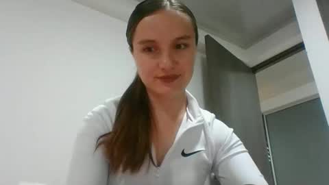 Snapshot of valeriafrannco chatting on April 9, 12:10 am valeriafrannco online show from April 9, 12:10 am