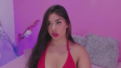 Snapshot of valeriaruiz_1 chatting on September 29, 9:08 pm Valeria online show from September 29, 9:08 pm