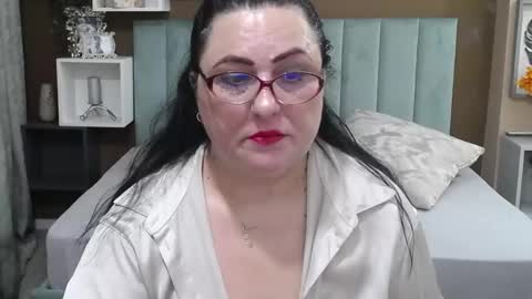 Snapshot of valeriasmiths chatting on June 3, 5:54 am valeriasmiths online show from June 3, 5:54 am