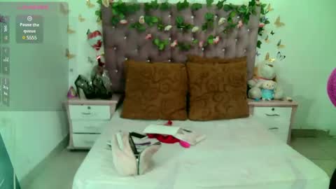 La valerie26 online show from February 26, 11:04 pm