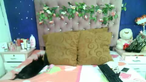 La valerie26 online show from November 26, 12:06 pm