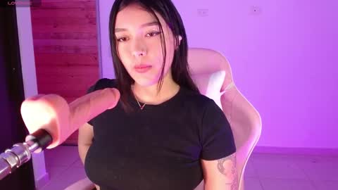 Snapshot of valeribell1 chatting on January 19, 1:31 am Valeri online show from January 19, 1:31 am