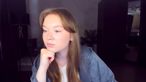 Snapshot of valericherry chatting on May 15, 10:00 am ValeriCherry online show from May 15, 10:00 am