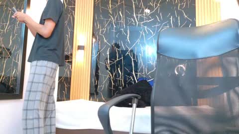 Snapshot of valerihot_1 chatting on June 9, 2:34 am VALERIO online show from June 9, 2:34 am