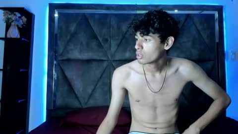 Snapshot of valerios_ chatting on July 30, 12:37 pm valerios_ online show from July 30, 12:37 pm