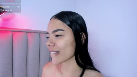 Cris  online show from April 29, 1:48 pm